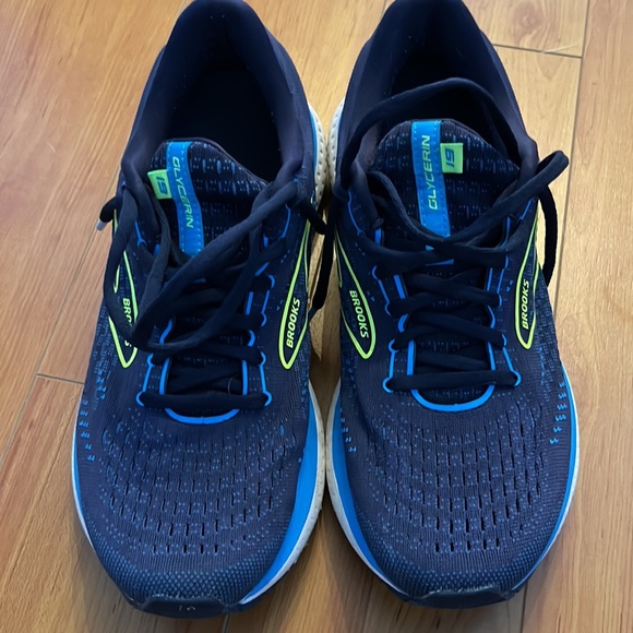 Brooks Glycerin 19 running shoes - Picture 2 of 5